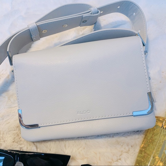 2/$15 Aldo Crossbody Bag in Cream Coloured Leather - Picture 1 of 5